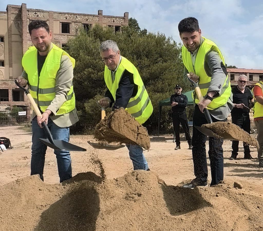 El secretari d'Estat de Medi Ambient, Hugo Morán, fa una visita d'obres a la Savinosa. 29-04-2026