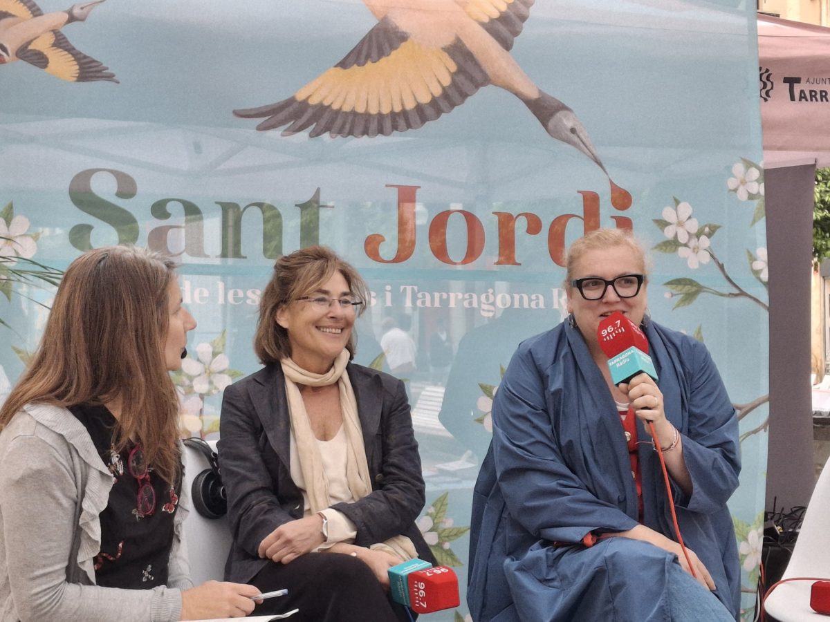Sandra Ramos destaca per Sant Jordi la tasca de l’Ajuntament per impulsar la lectura i la visibilitat dels autors del territori