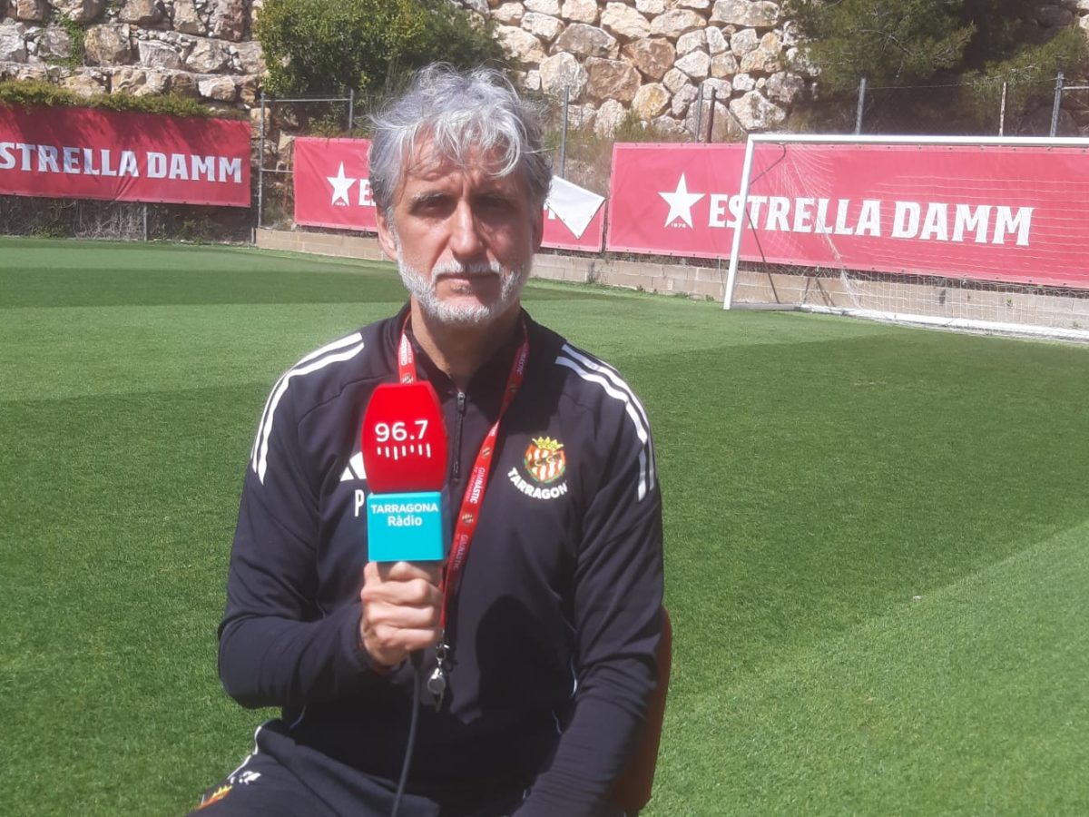 Pablo Alfaro es deixa estimar i no amaga que li agradaria continuar com a entrenador del Nàstic