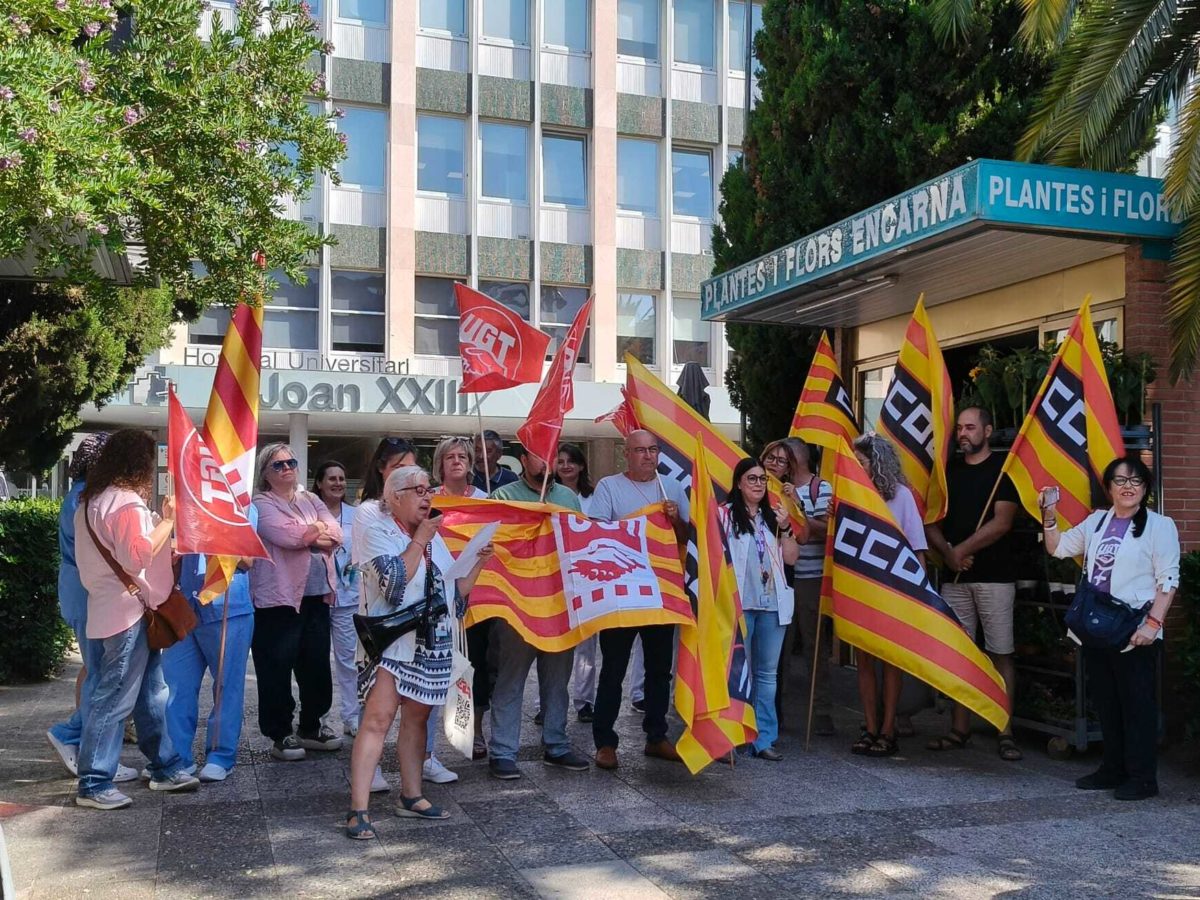 CCOO i UGT exigeixen la reclassificació dels Tècnics Sanitaris de Grau Mitjà i Grau Superior