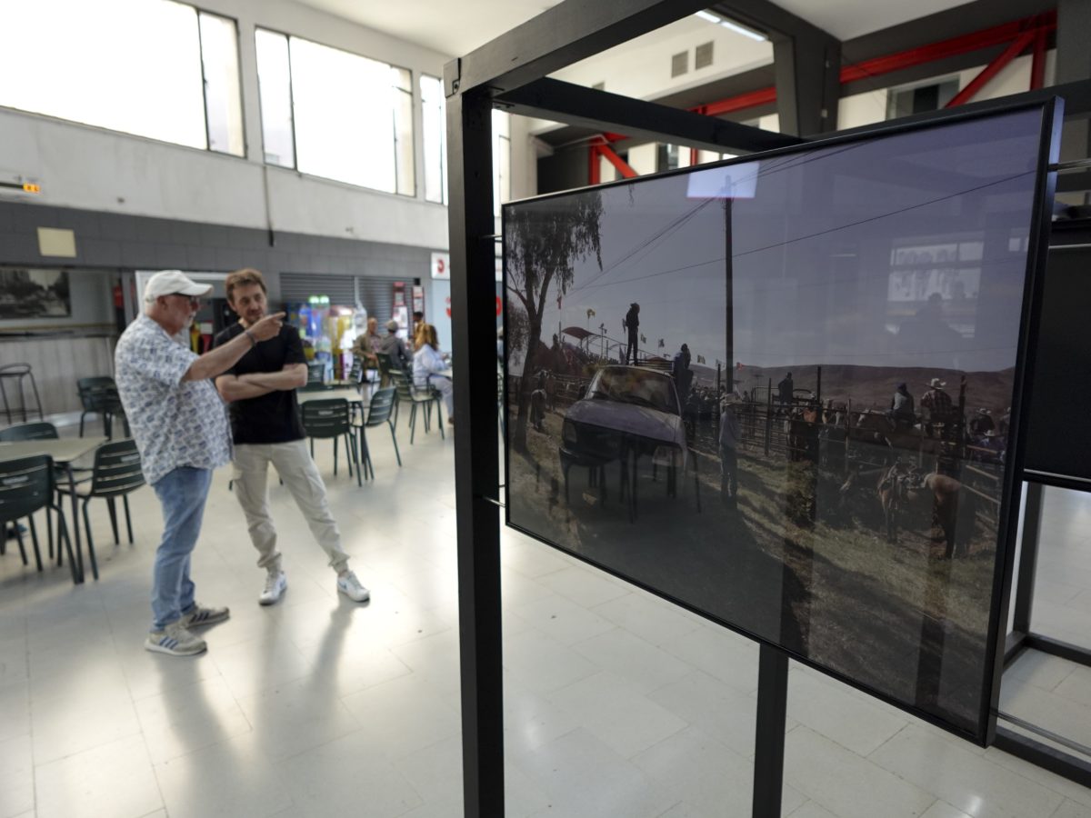 “Vaqueras del Norte”, nova exposició fotogràfica de l’Espai Estació KM0