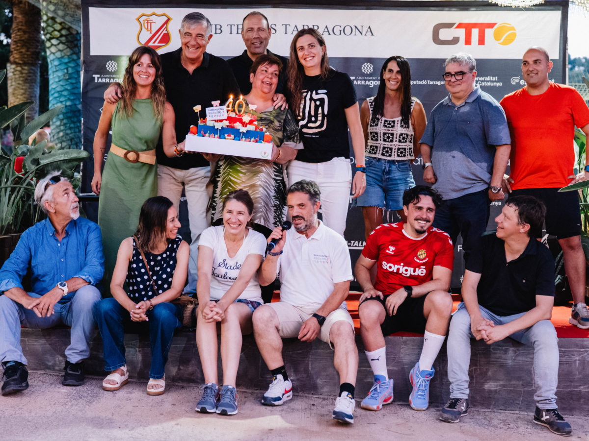 Més de 150 persones celebren el 40è aniversari de Tarragona Ràdio al Club Tennis Tarragona
