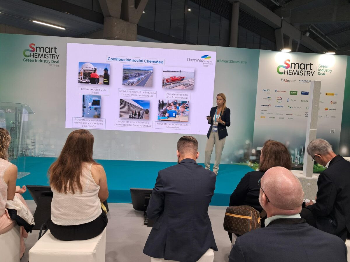ChemMed i AEQT exposen a Expoquimia els plans de descarbonització