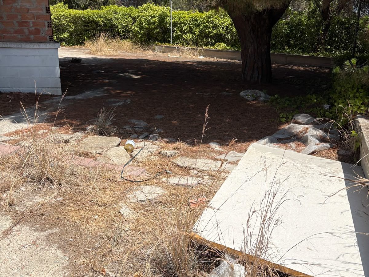 Veïns de Boscos es queixen de l’abandonament de la zona de la Ciutat de Repòs