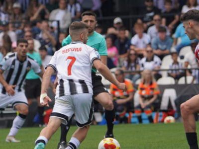 El Nàstic reforça la davantera amb Carlos Segura