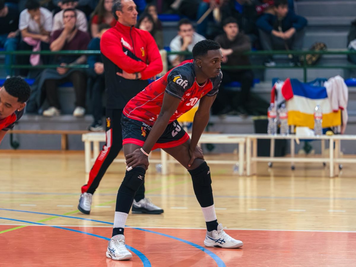 El Vòlei  SPSP i Denys González han arribat a un acord per continuar una temporada més