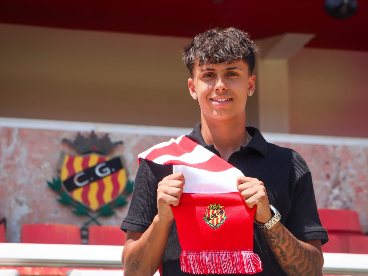 Joel Pérez renova amb el Nàstic