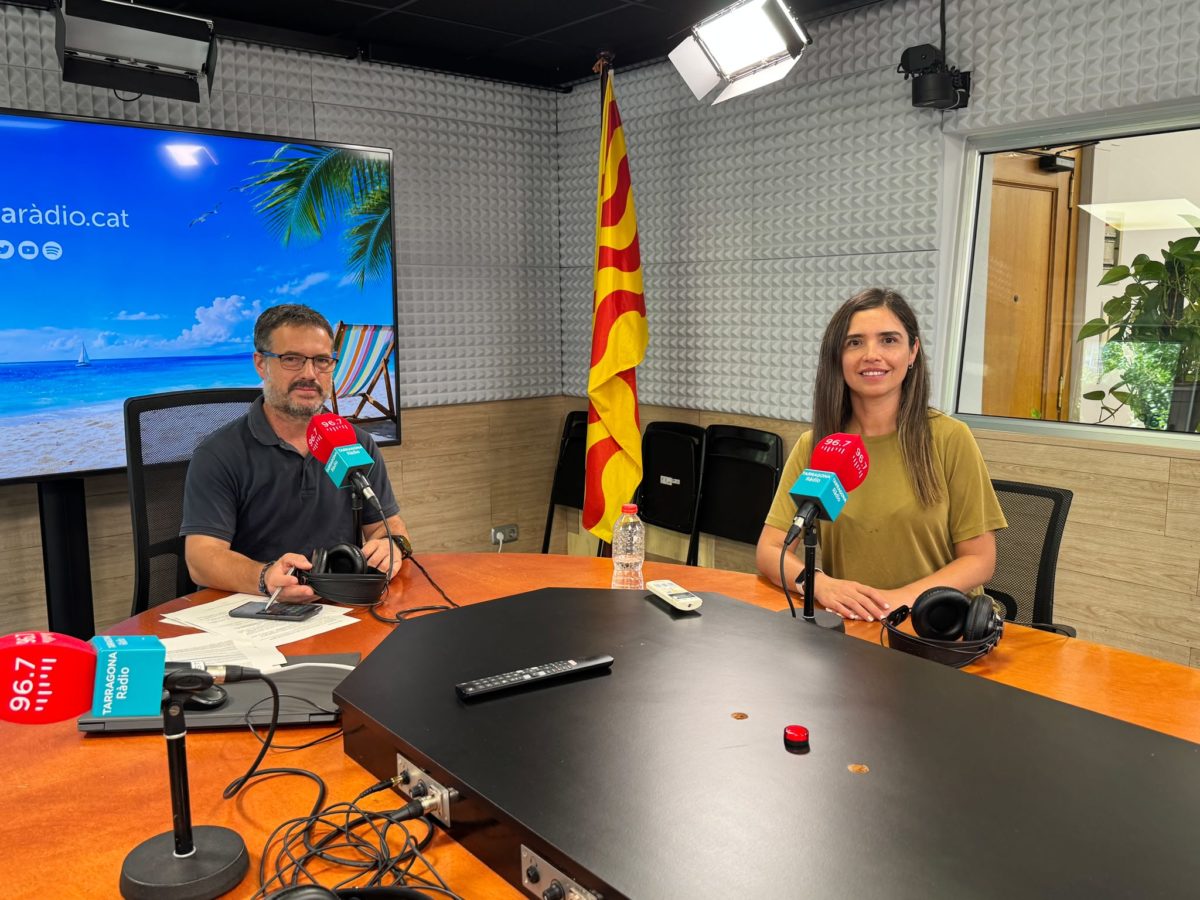 La investigadora Katherine Villa (ICIQ) en una entrevista a Tarragona ràdio després de saber que li han concedit el Premi Nacional de Recerca per a Joves María Teresa Toral, atorgat pel Ministeri de Ciència, Innovació i Universitats.