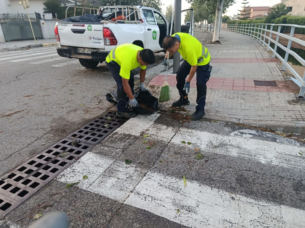 Brigada Municipal treballa després de la pluja FOTO: Ajuntament de Tarragona
