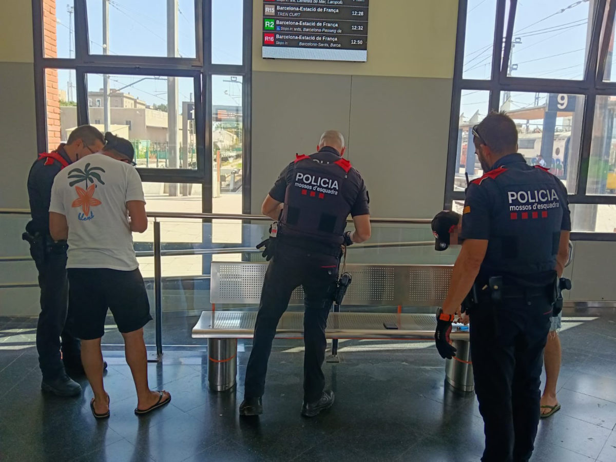 Mossos kanpai FOTO: ACN