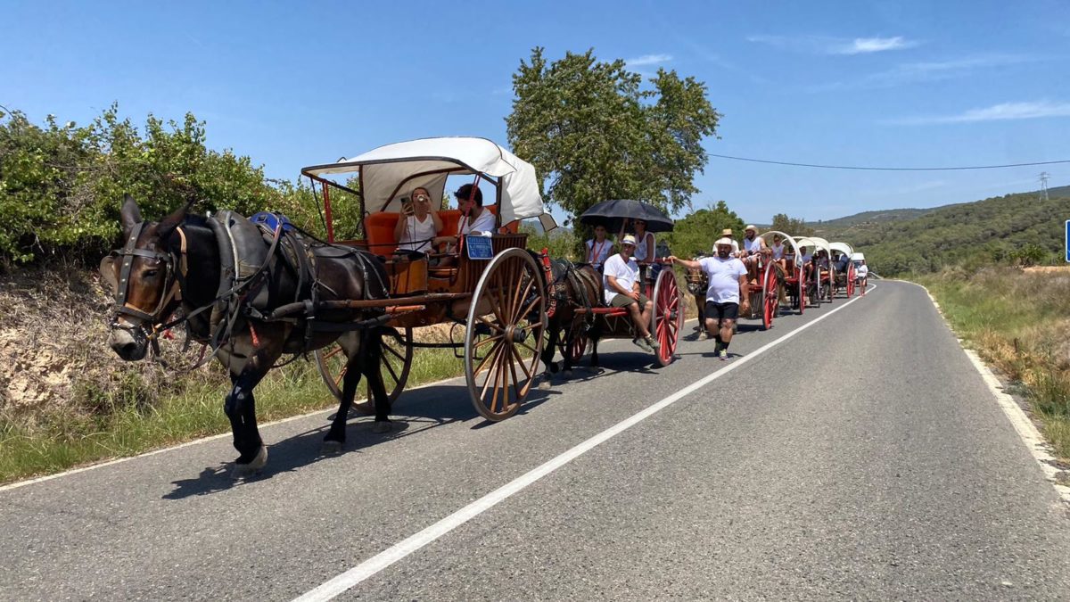 Els portants de l'aigua de Sant Magí fent el Camí de l'aigua
