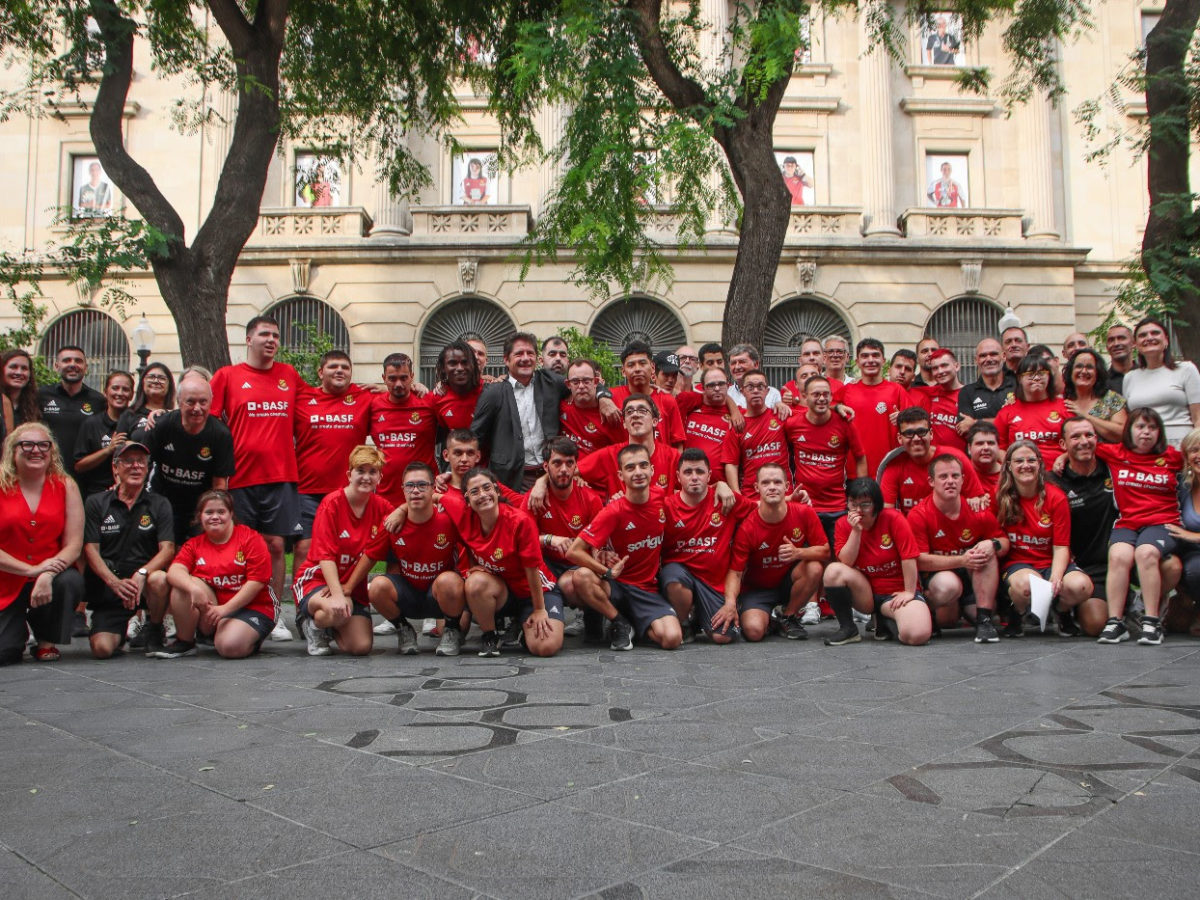 Inaugurada l’exposició fotogràfica pel 10è aniversari del Nàstic Genuine