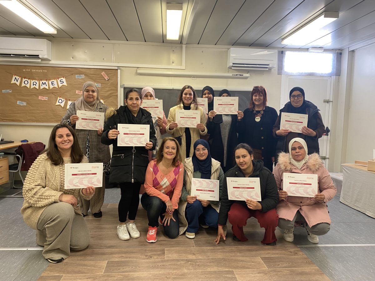 L’OFICAT posa en marxa els nous cursos de català per a persones adultes