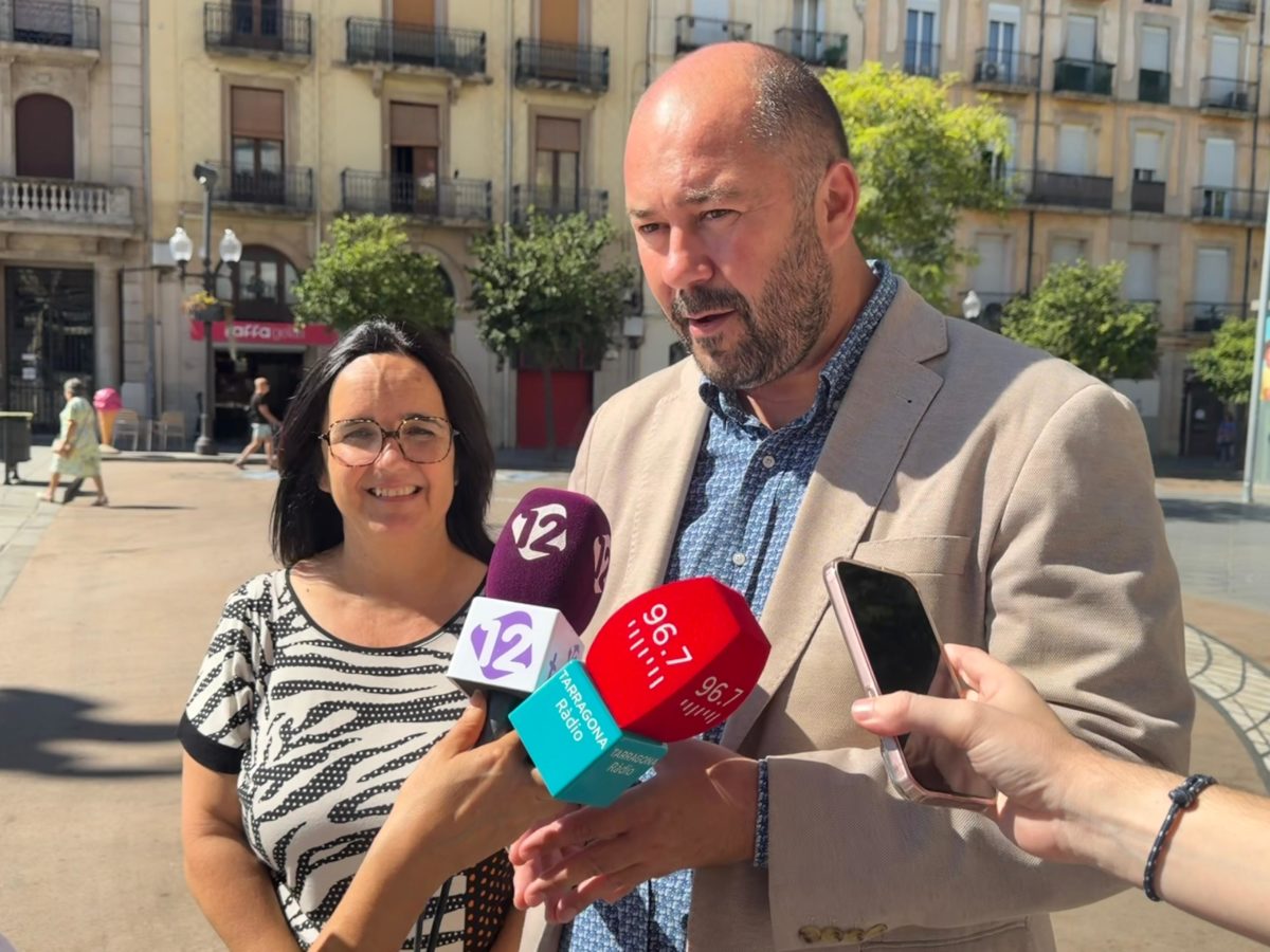ERC exigeix a Viñuales que compleixi el contracte de la brossa