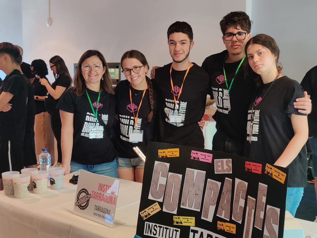 Alumnes de l’Institut Tarragona participen a la final estatal del Concurs del Formigó