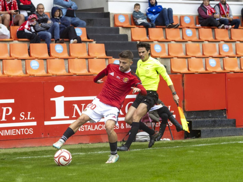 Carlos Segura és l’home gol al Nàstic