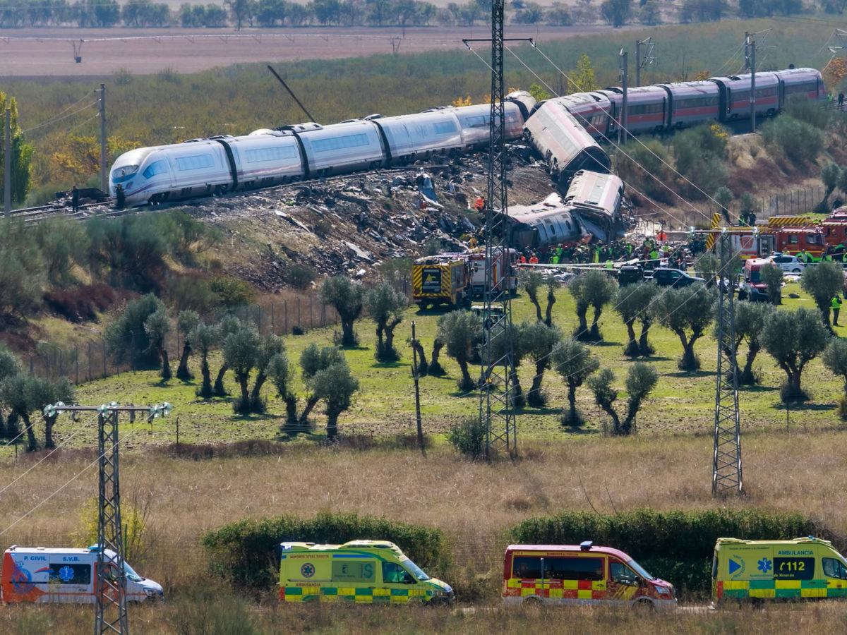 Almenys 68 morts i 15 ferits greus en l’accident ferroviari de Toledo